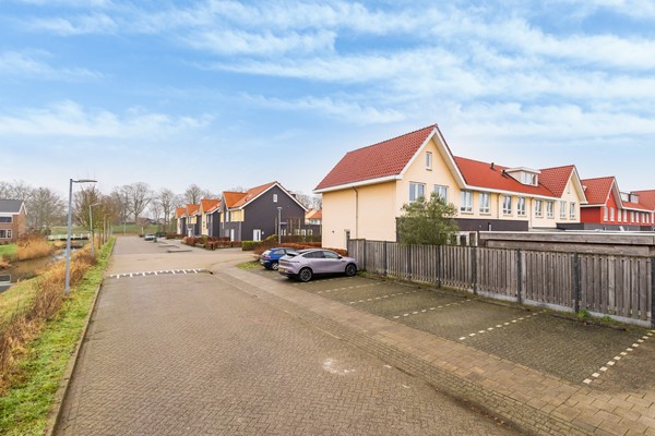 Foto - Te koop: Duurzame hoekwoning in kindvriendelijke wijk!